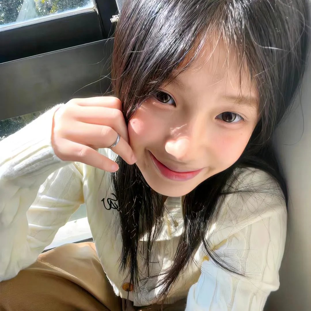 蕾哈娜内衣秀2